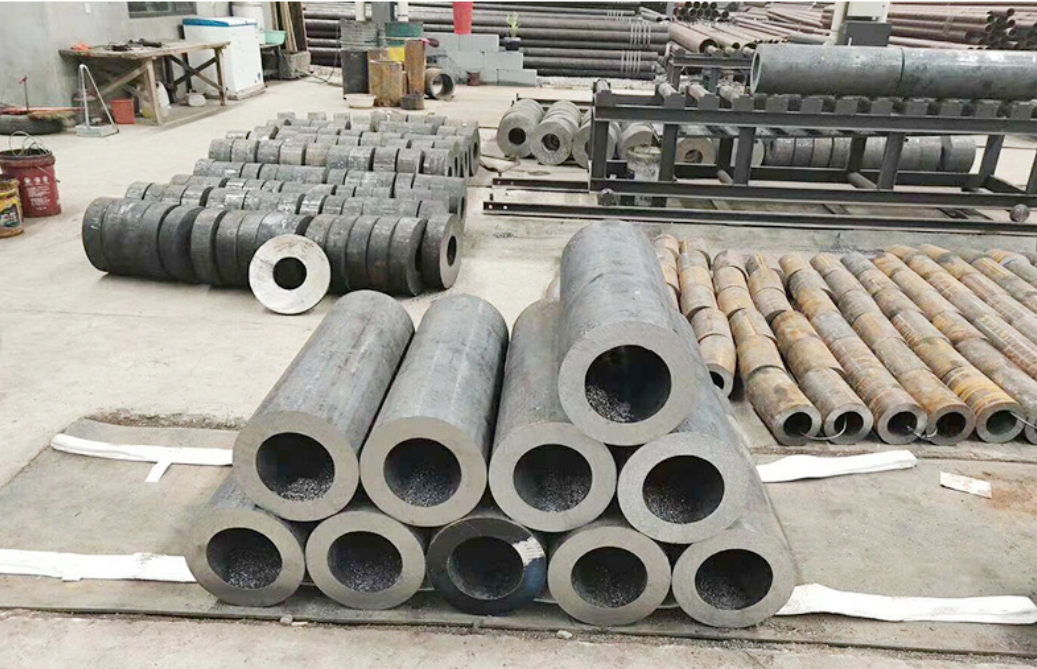 化工業(yè)專(zhuān)用大口徑厚壁無(wú)縫鋼管
